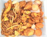 Singapore Vermicelli Rice Noodles with Sweet Sour Chicken HK Style